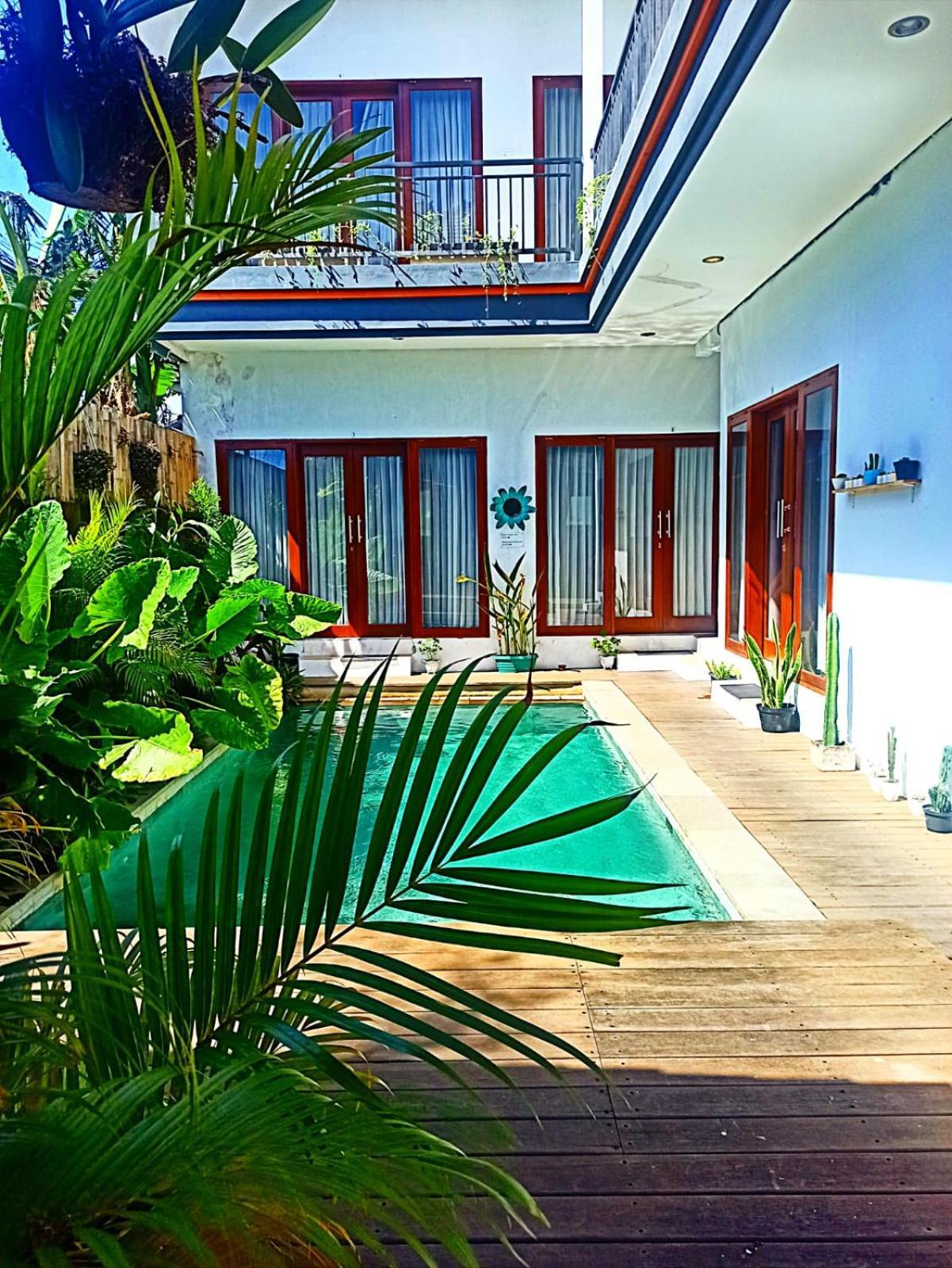 Loka Anyar Guest House Kerobokan Esterno foto